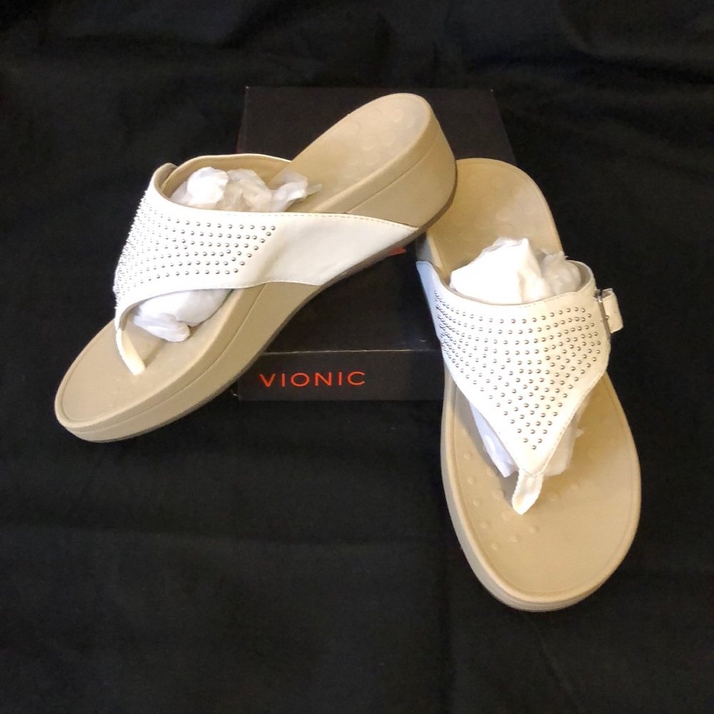 NIB Vionic “Pacific Capitola” flip flop